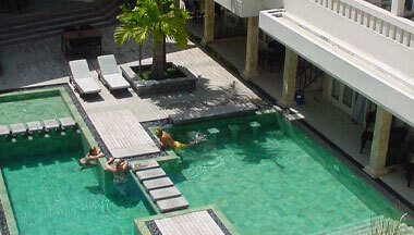 resurface-pool-deck-8